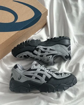Asics Gel-Pickax silver — головне фото товару