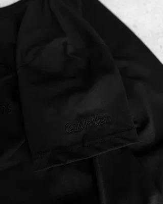Футболка Calvin Klein — головне фото товару