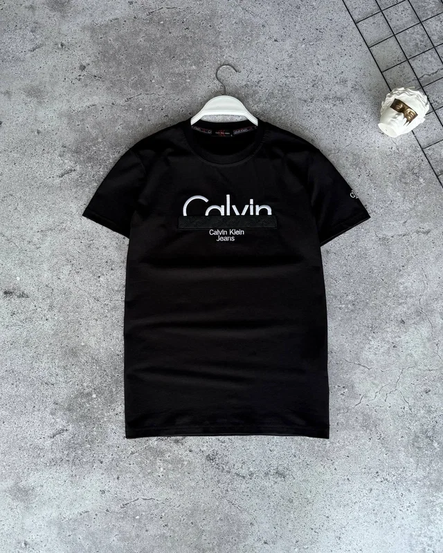 Футболка Calvin Klein — головне фото товару