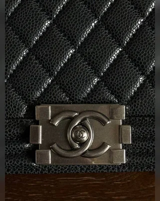 Chanel Medium Boy Black Silver Caviar RHW Коробка магніт 24.5х14х8 — головне фото товару