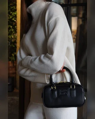 Miu Miu Arcadie Leather Bag Black [оригінальна коробка] 21 х 10.5 х 7 — головне фото товару