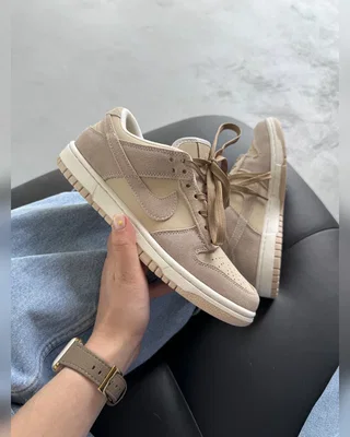 Nike SB Dunk Low Light Brown Suede — головне фото товару