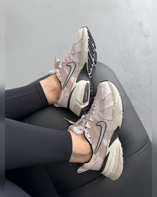Nike V2K Runtekk Light Pink — головне фото товару