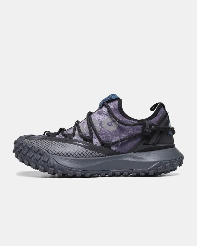 Nike ACG Mountain Fly Low 'Black Green Abyss' — головне фото товару