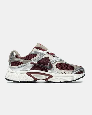 Nike V5 RNR 'Burgundy Crush Wine Red' — головне фото товару