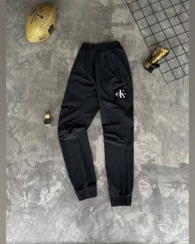 Штани Calvin Klein — головне фото товару