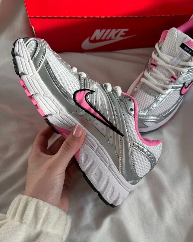 Nike Air Max Moto 2K 'Pink Spell' — головне фото товару