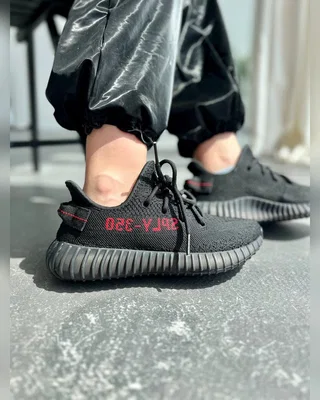 Adidas Yeezy 350 черн — головне фото товару