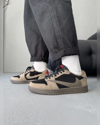 Nike Air Jordan 1 Low x Travis Scott Brown Black — головне фото товару