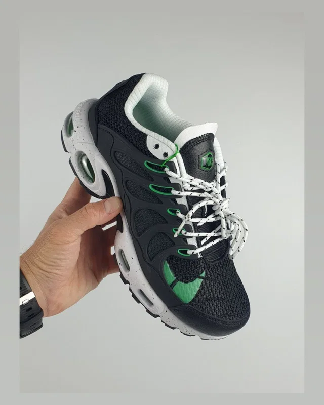 Nike Air Max Terrascape Plus • Black Green White • — головне фото товару