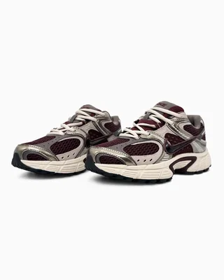 Nike V5 RNR Burgundy Grey — головне фото товару