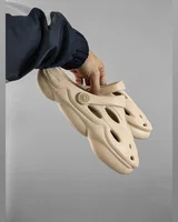 Adidas Шльопанці у стилі Adidas Yeezy — головне фото товару