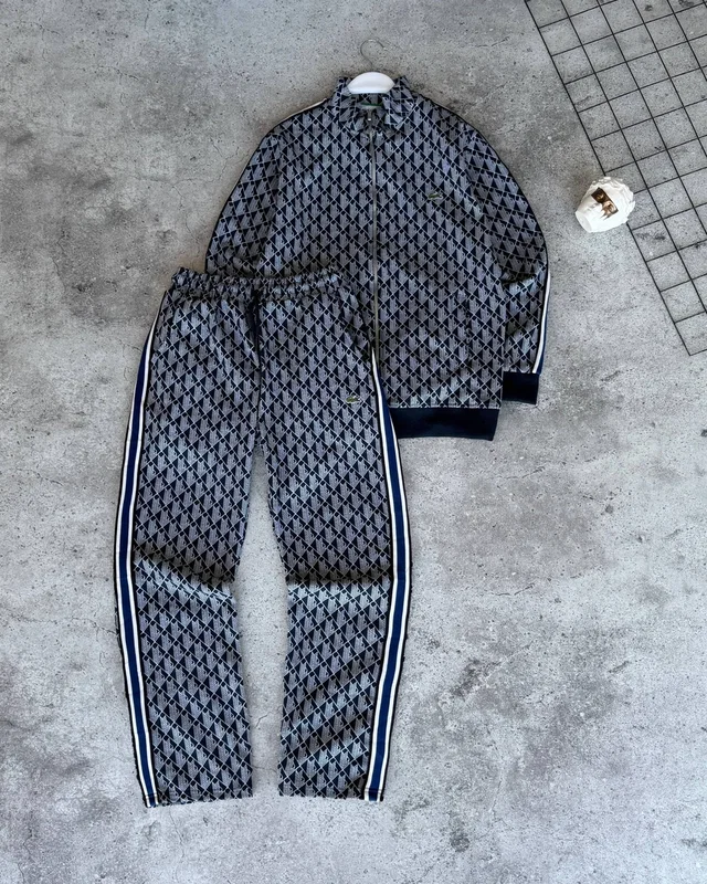 Костюм Lacoste — головне фото товару