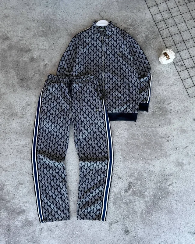 Костюм Lacoste — головне фото товару