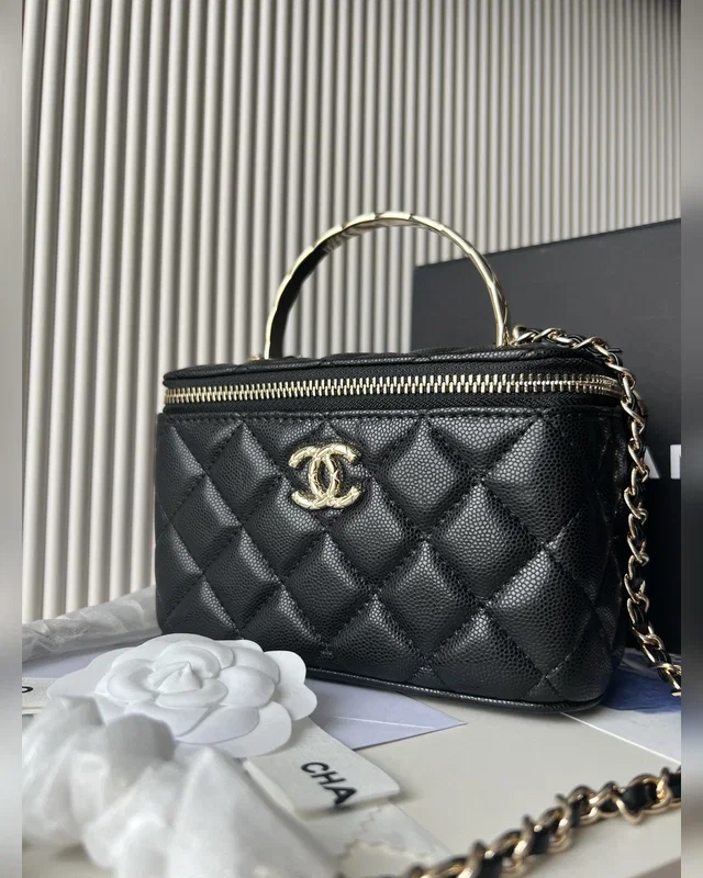 Chanel vanity bag with mirror Black — головне фото товару