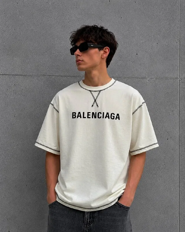 Футболка Balenciaga — головне фото товару