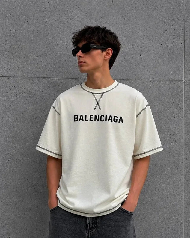 Футболка Balenciaga — головне фото товару