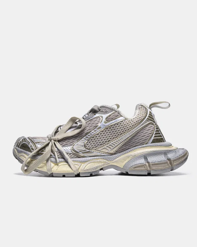 Balenciaga Wmns 3XL Sneaker 'Worn-Out Light Beige' — головне фото товару