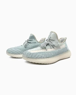 Adidas Yeezy V2 Cloud White — головне фото товару