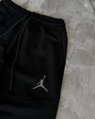 Nike — головне фото товару