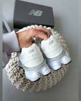 New Balance 9060 White/Grey — головне фото товару
