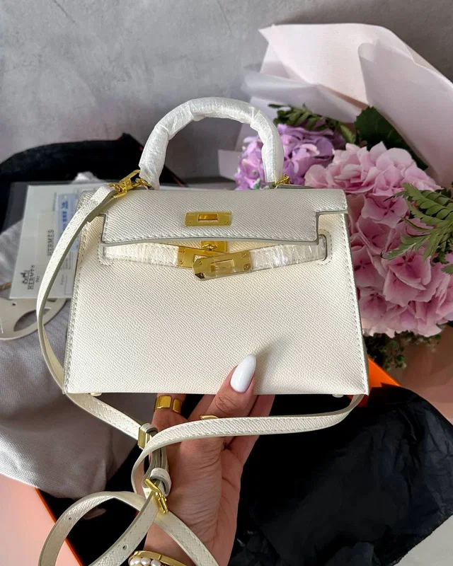 Hermes Hermès Kelly 20 Milk/Gold 19 х 13 х 5 — головне фото товару