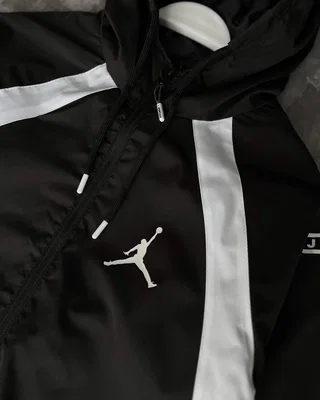 Nike — головне фото товару