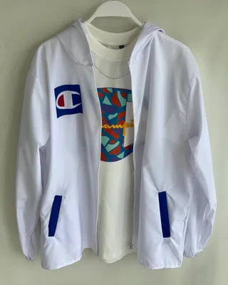 Куртка Champion — головне фото товару