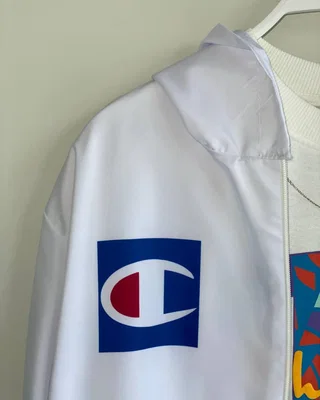 Куртка Champion — головне фото товару