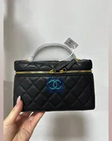 Chanel Caviar Quilted Top Handle Slim Vanity Black 19 х 12 х 5 см — головне фото товару