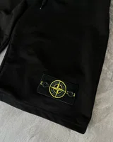 Шорти Stone Island — головне фото товару