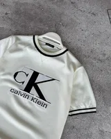 Футболка Calvin Klein — головне фото товару