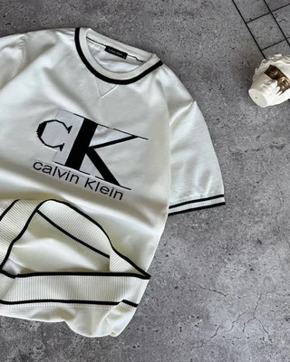 Футболка Calvin Klein — головне фото товару