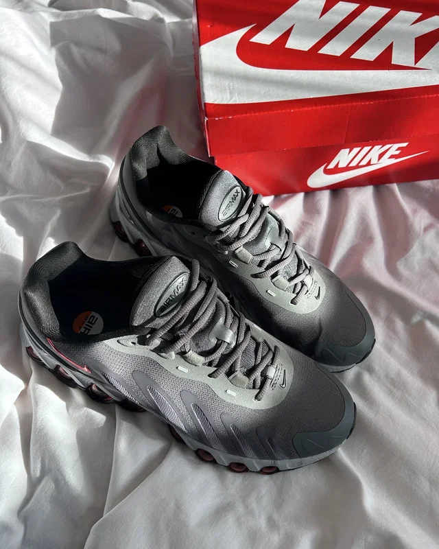 Nike Air Max DN8 'Iron Grey' FQ7860-005 — головне фото товару