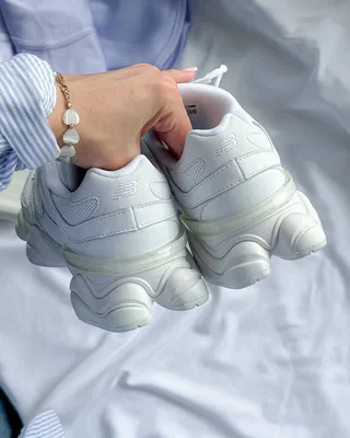 New Balance 9060 Full White — головне фото товару