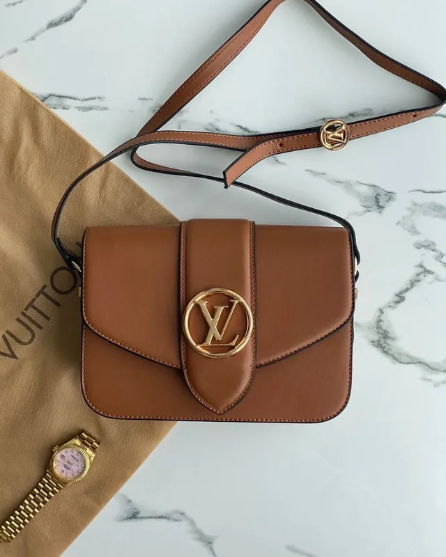 Сумка Louis Vuitton — головне фото товару
