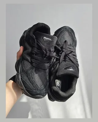 New Balance 9060 • Black • — головне фото товару