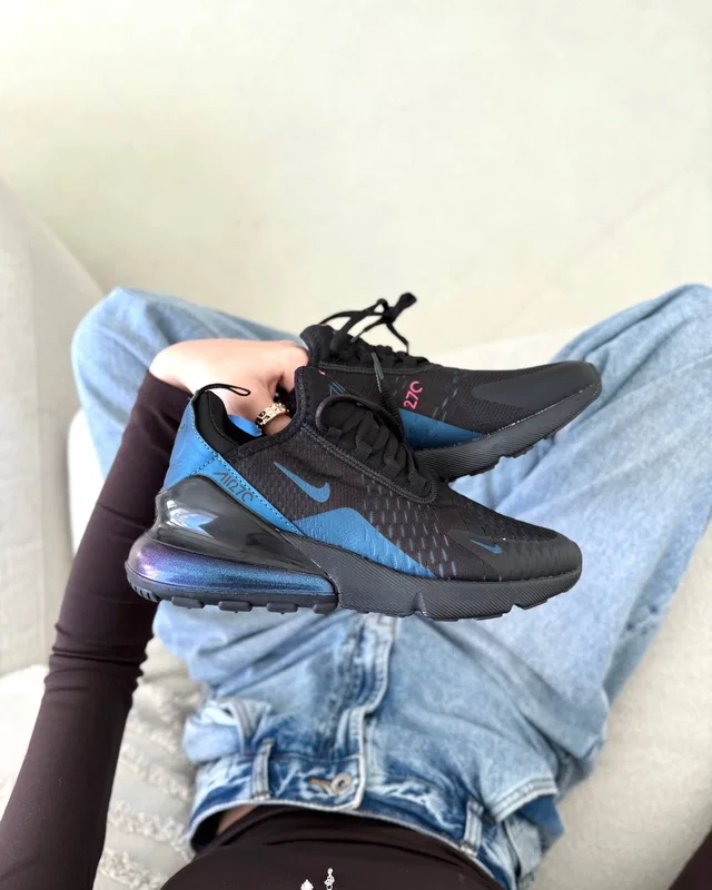 Nike 270 black blue — головне фото товару