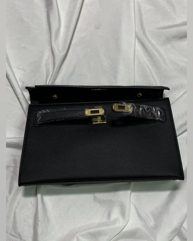 Кросівки Hermes — головне фото товару