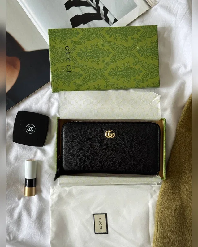 Gucci Marmont Wallet Black Gold 20 х 10 х 3 — головне фото товару