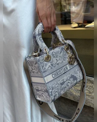 Dior Christian Dior Medium Lady D Lite Bag Lilac [оригінальна коробка] 25 х 21 х 9 — головне фото товару