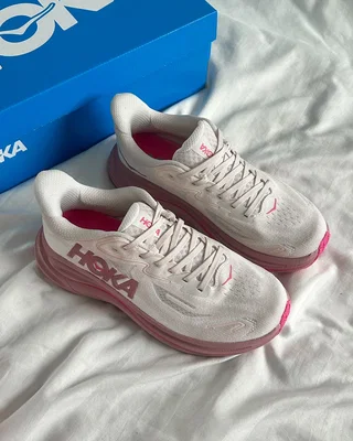HOKA ONE Clifton 10 'Rose Cream Dried Rose' — головне фото товару