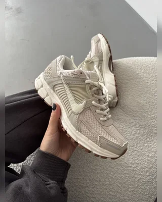 Nike Zoom Vomero Beige — головне фото товару