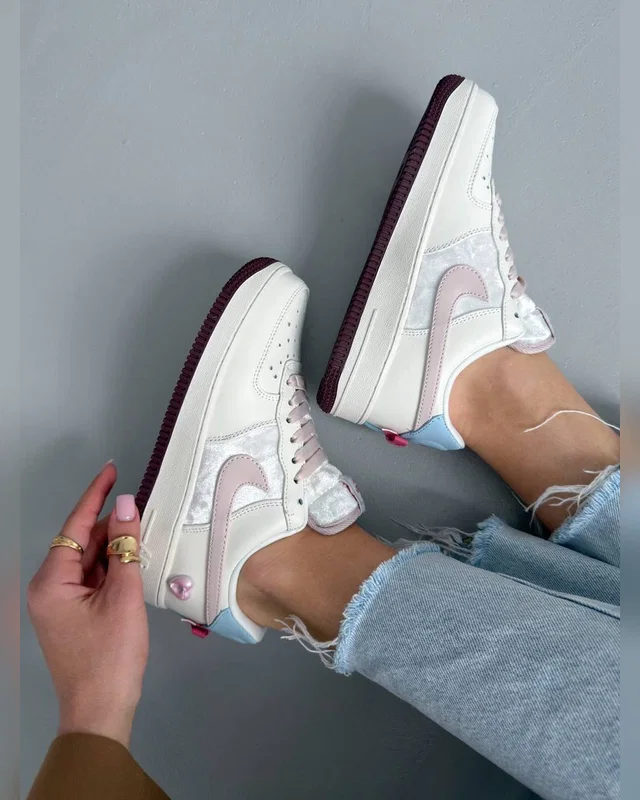 Nike Low Valentine`s Day — головне фото товару