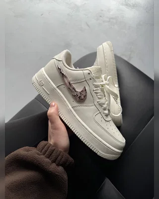 Nike Air Force 1 '07 LX Molten Metal Swoosh Rose Gold — головне фото товару