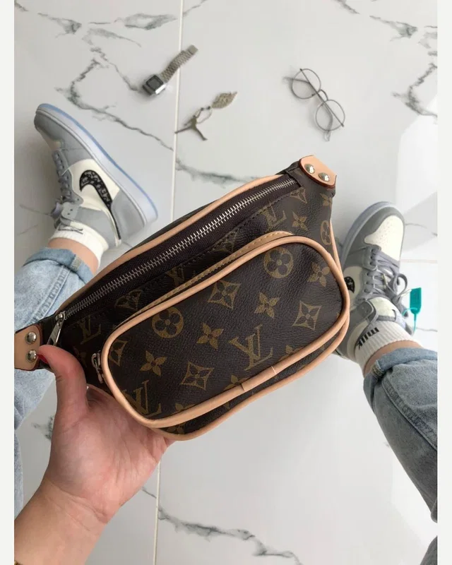 Сумка Louis Vuitton — головне фото товару