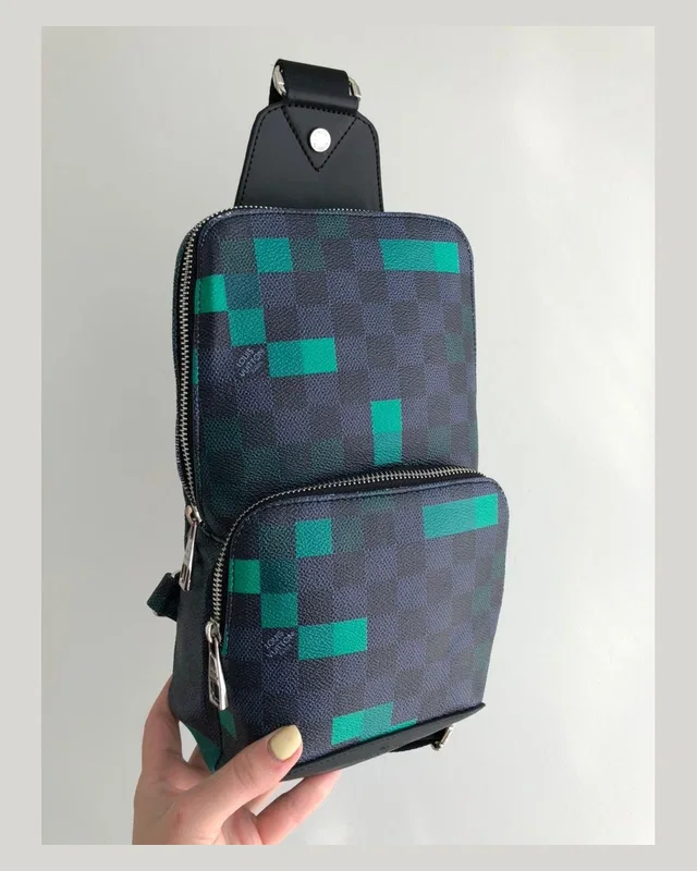 Сумка Louis Vuitton — головне фото товару