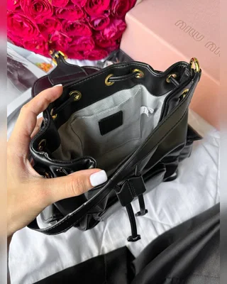 Miu Miu Leather Backpack Black [оригінальна коробка] 23 х 21 х 9 — головне фото товару