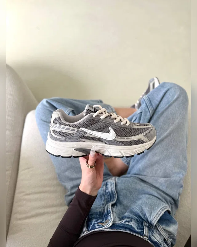 Nike initiator grey white — головне фото товару