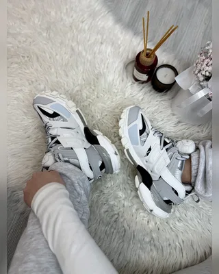 Balenciaga track white black — головне фото товару